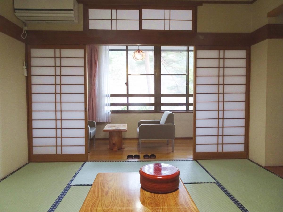 阿寺温泉 フォレスパ木曽あてら荘 Hotel Okuwa ภายนอก รูปภาพ