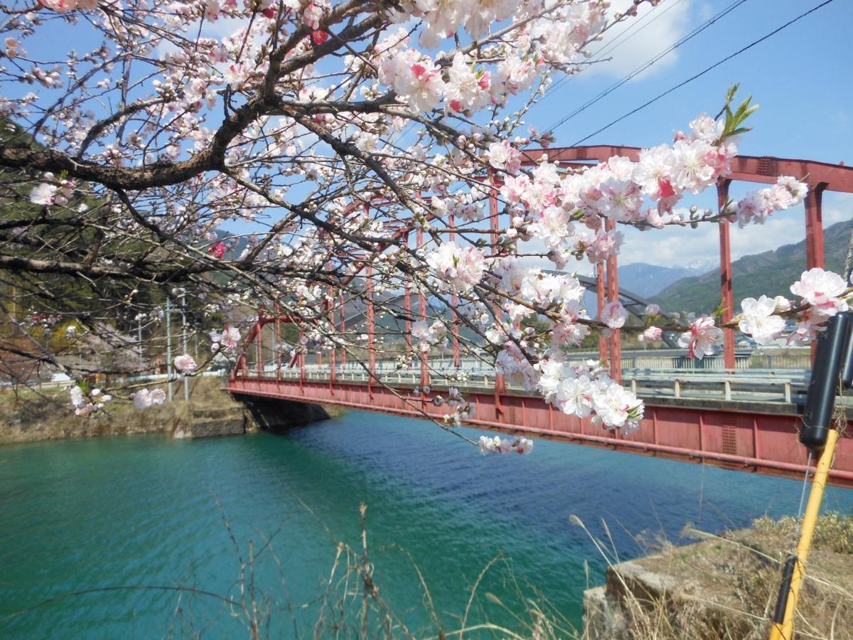 阿寺温泉 フォレスパ木曽あてら荘 Hotel Okuwa ภายนอก รูปภาพ