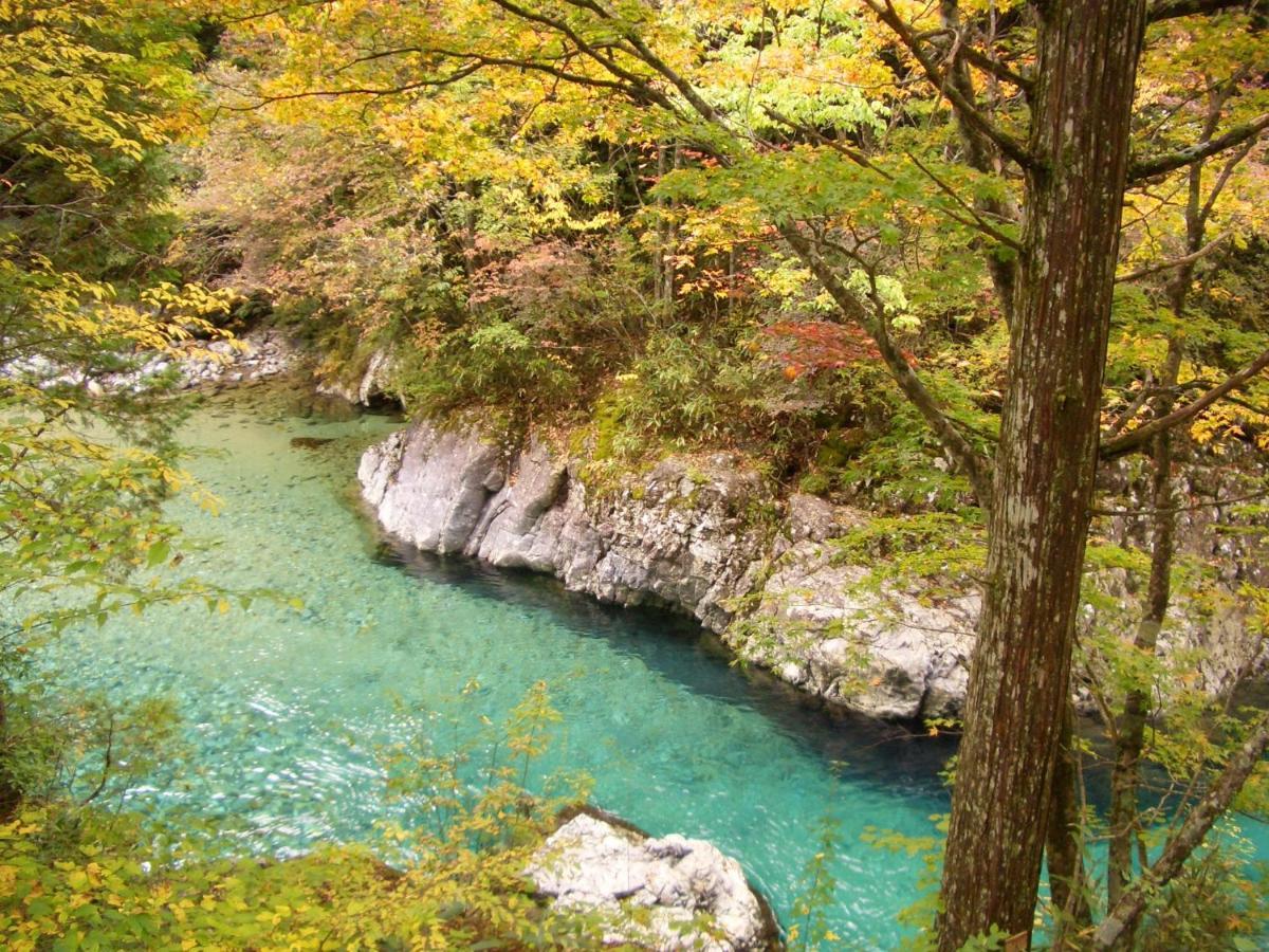 阿寺温泉 フォレスパ木曽あてら荘 Hotel Okuwa ภายนอก รูปภาพ